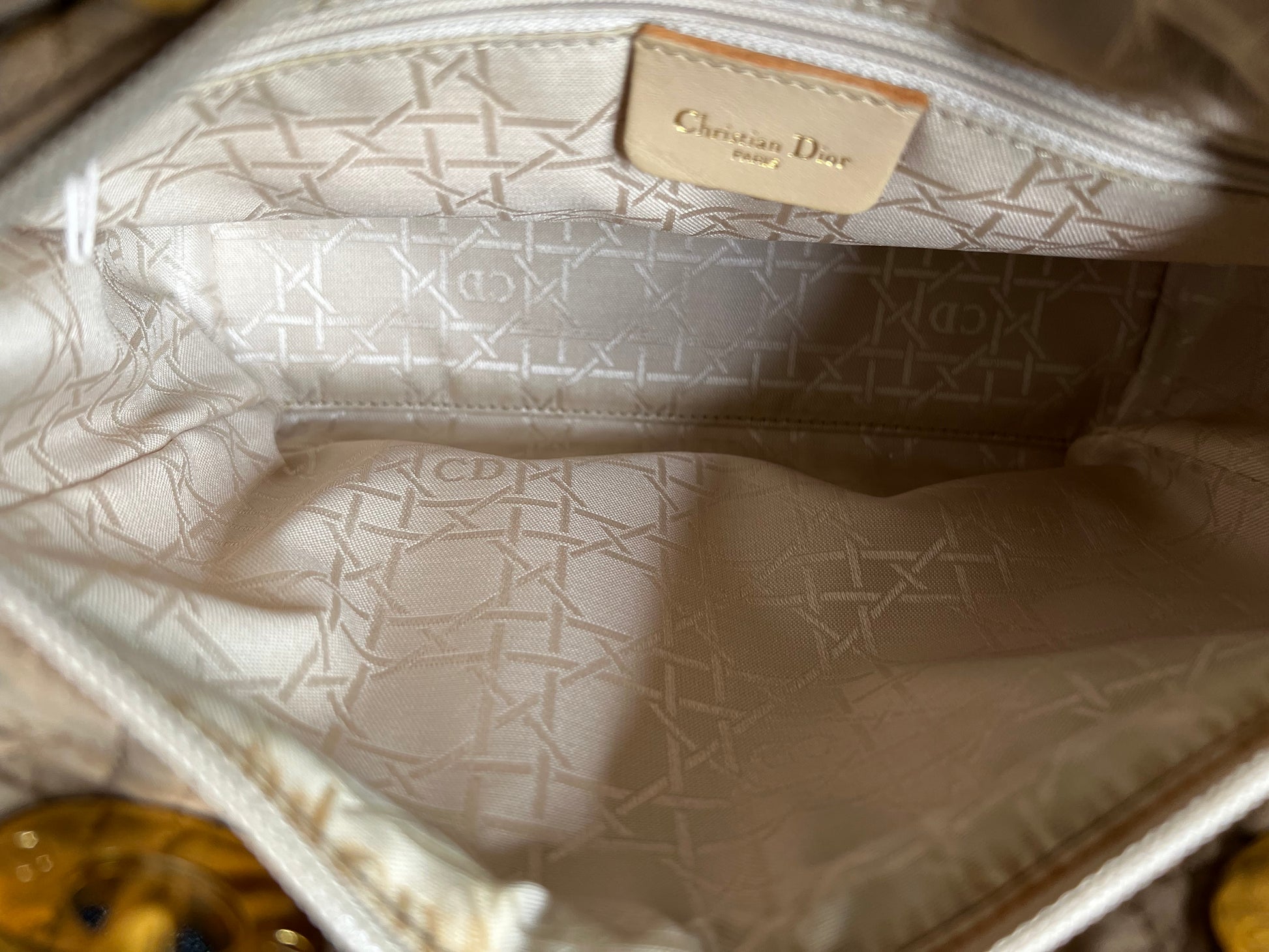 Christian Dior
Medium Cannage Lady Dior Bag