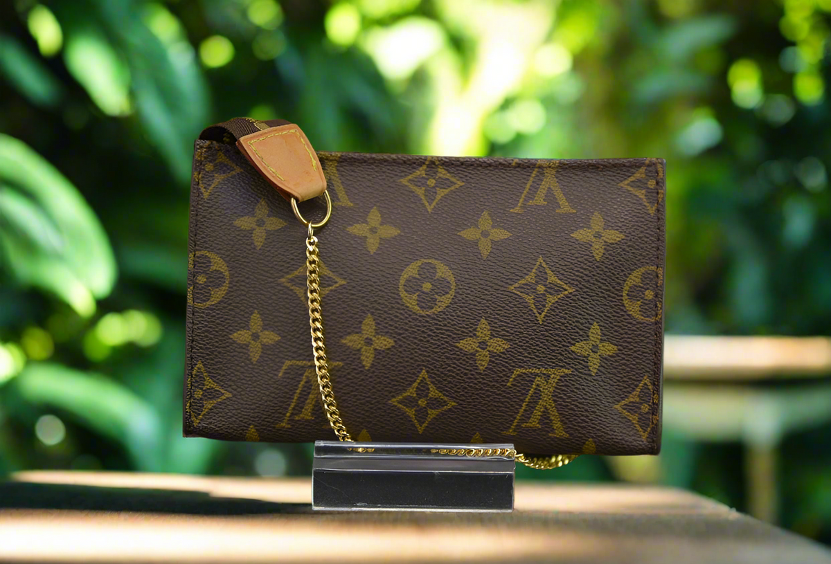 Louis Vuitton Pochette Accessory Pouch Brown Leather/ Crossbody