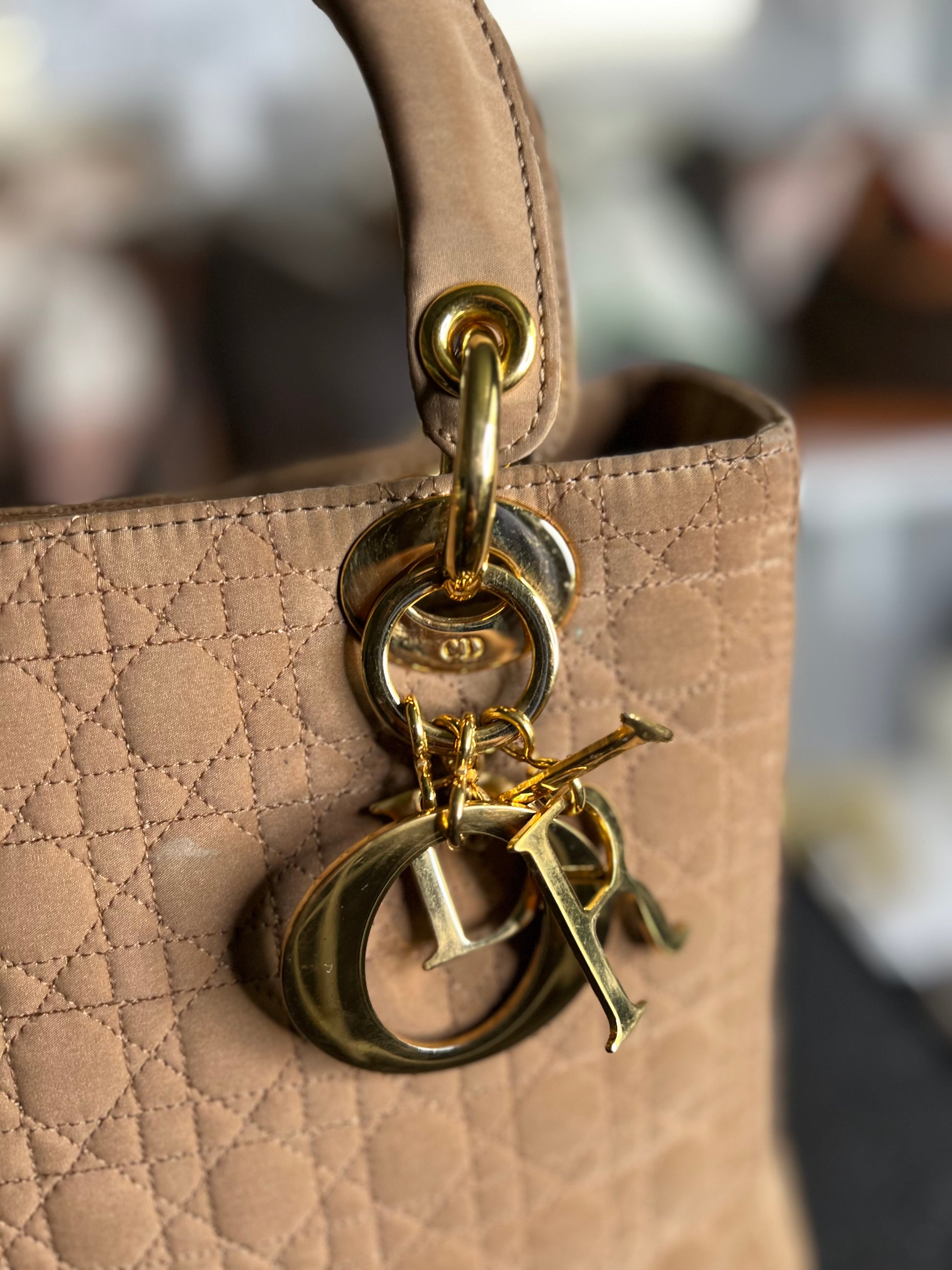 Christian Dior
Medium Cannage Lady Dior Bag