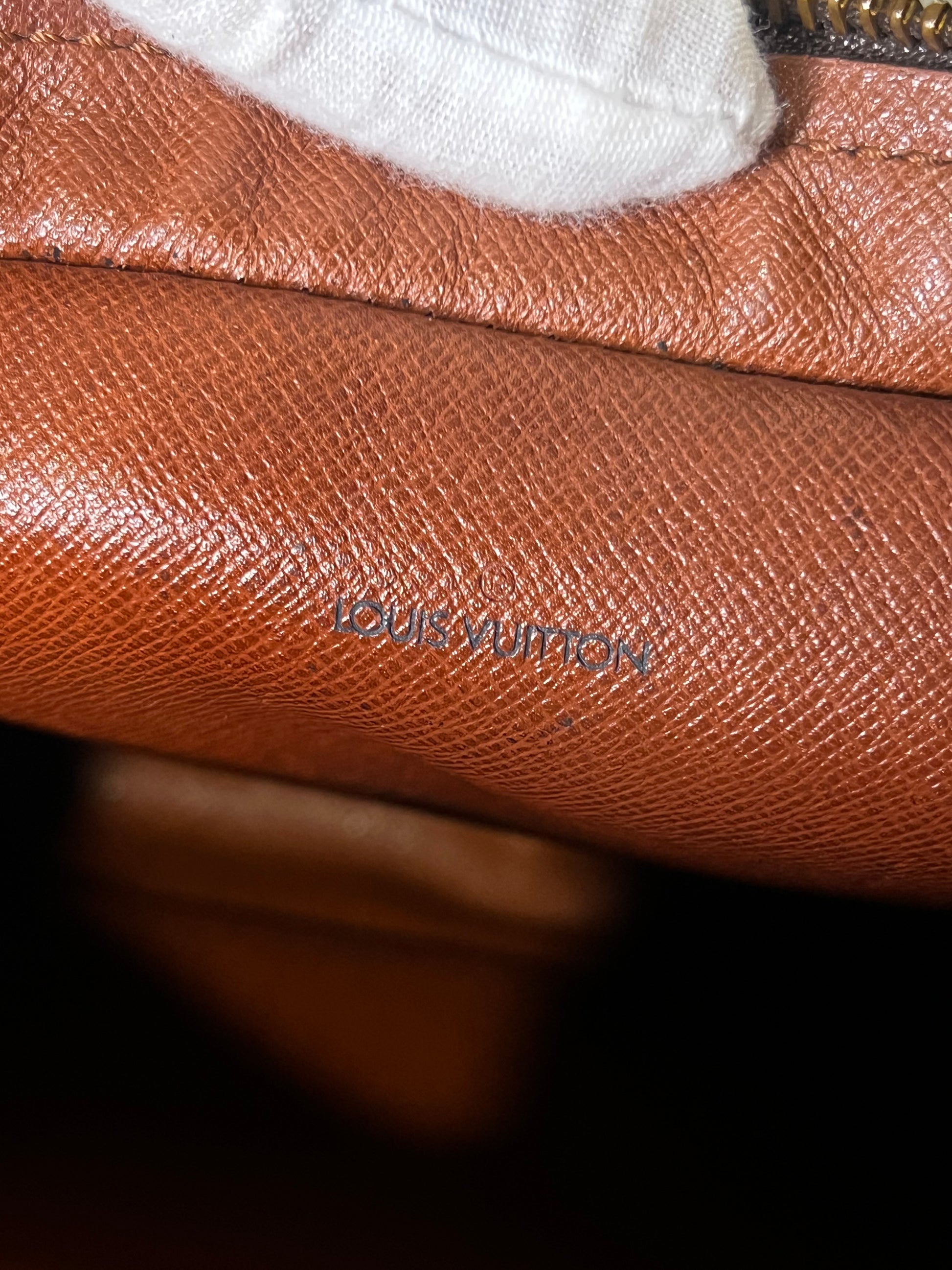 Louis Vuitton
LV Monogram Saint Germain 28 Vintage