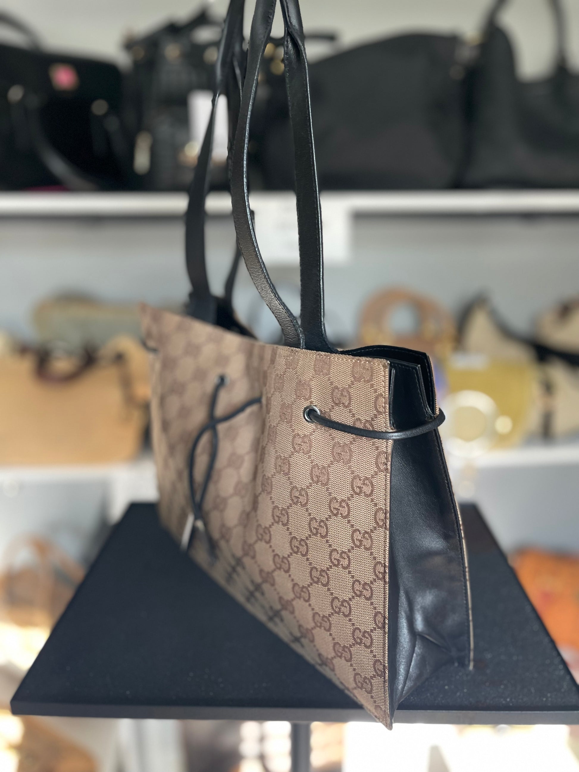 Gucci
GG Canvas Shoulder Bag