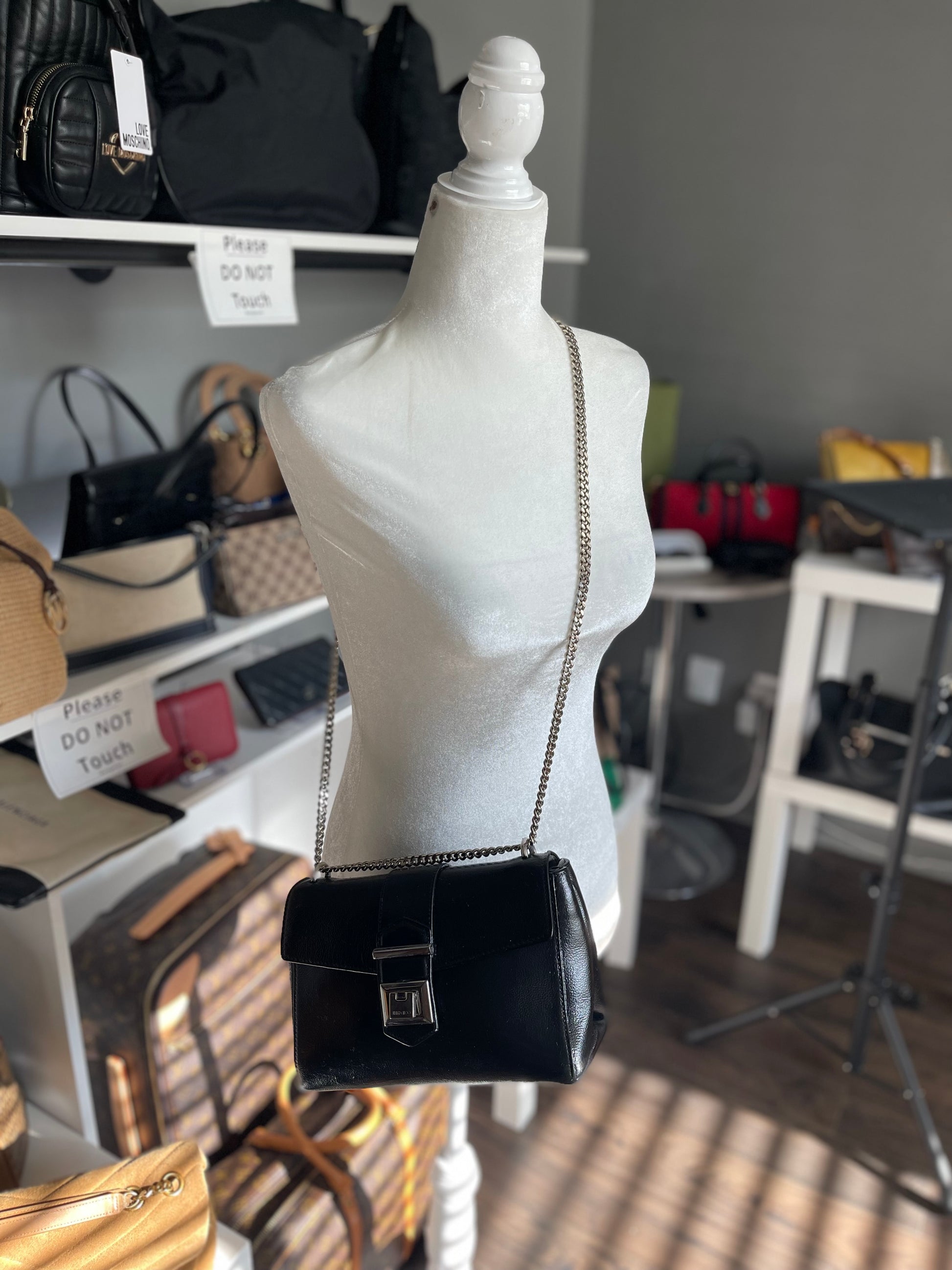 JIMMY CHOO
Marianne leather crossbody Bag