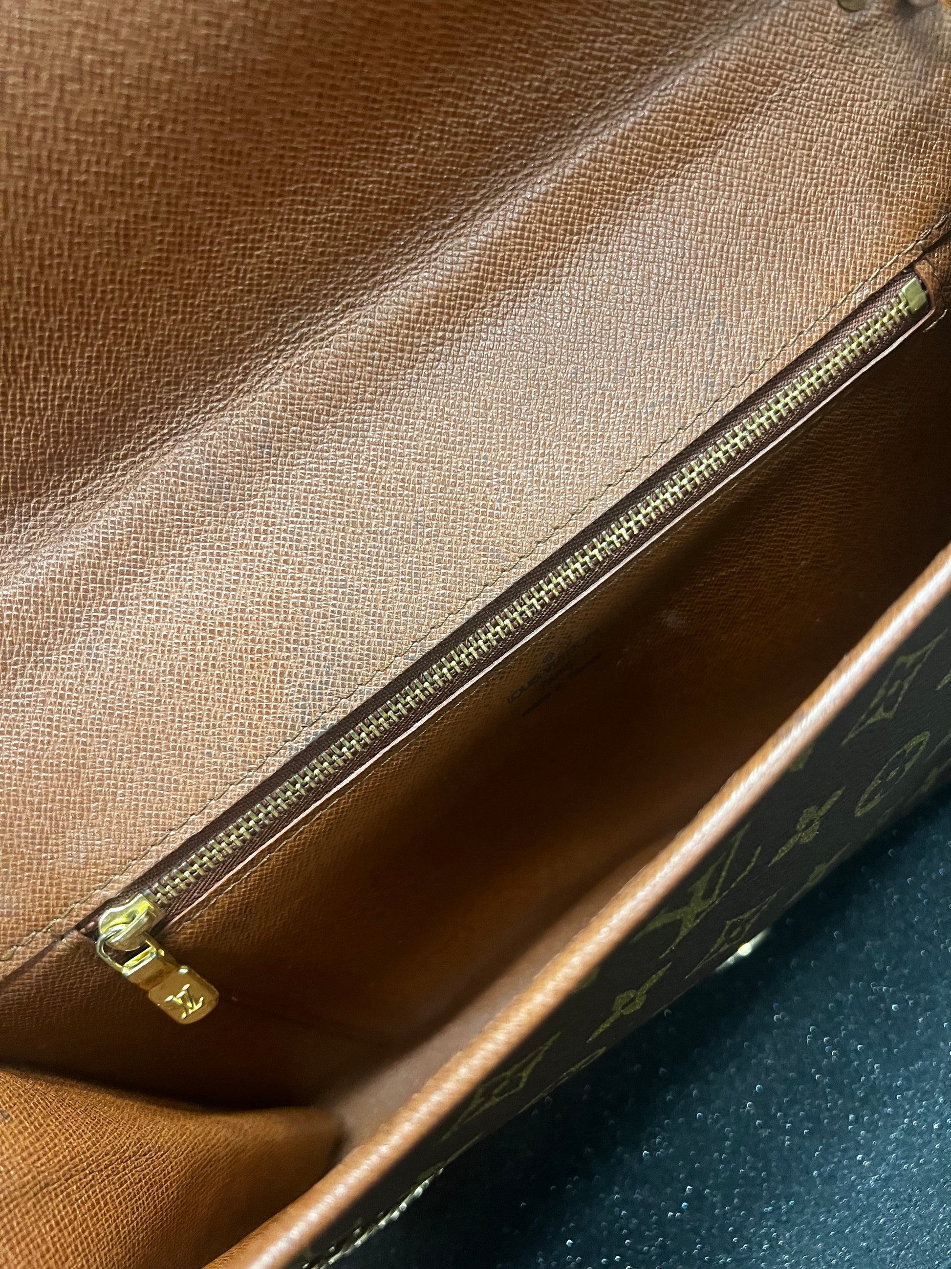 LOUIS VUITTON LV Bordeaux Monogram 2WAY Shoulder Bag Pochette Clutch Bag Brown