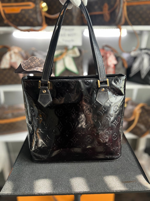 Authentic Louis Vuitton Vernis Houston Shoulder Hand Bag
