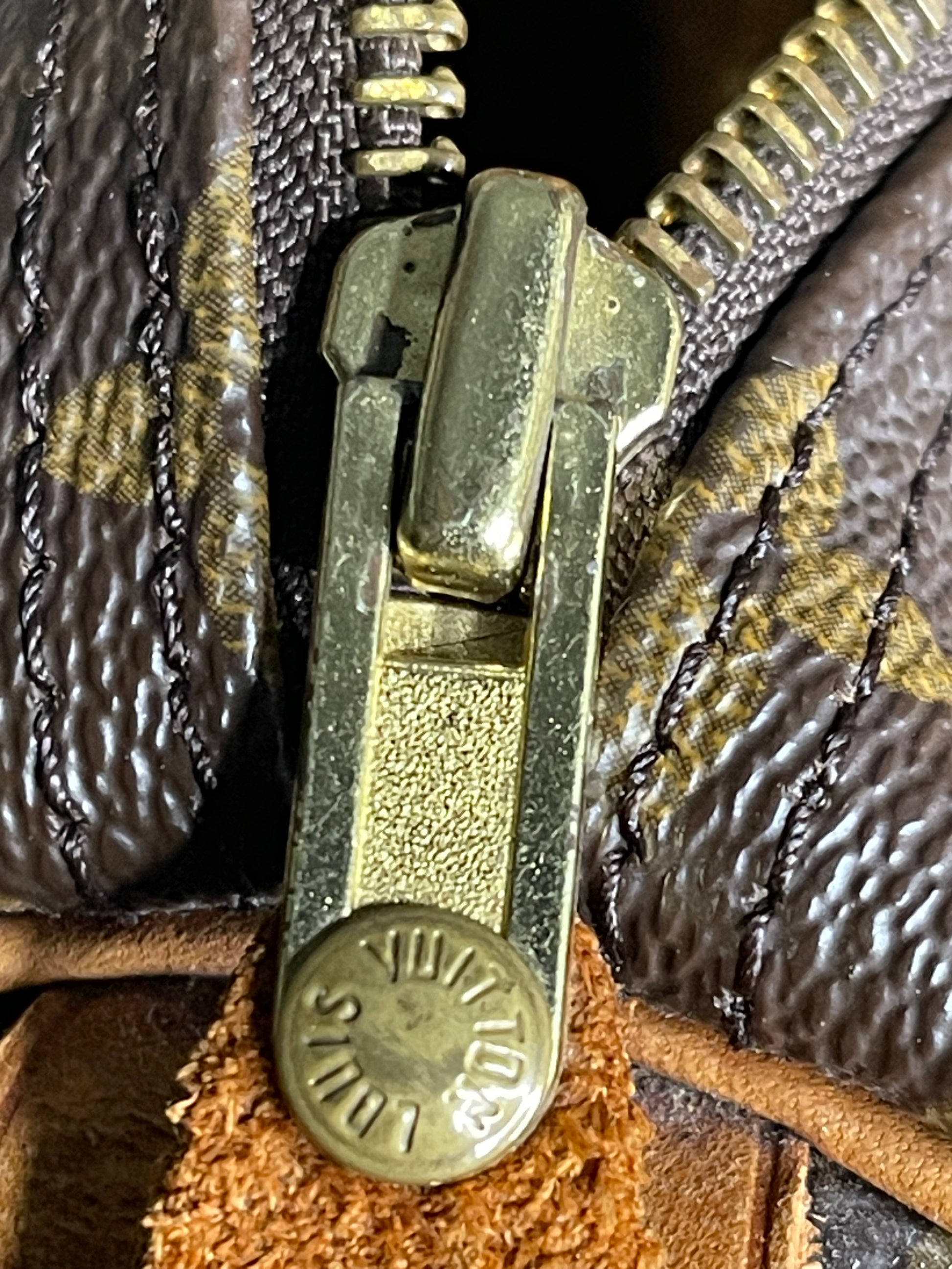 Louis Vuitton Speedy 30 LV Monogram Satchel Bag
