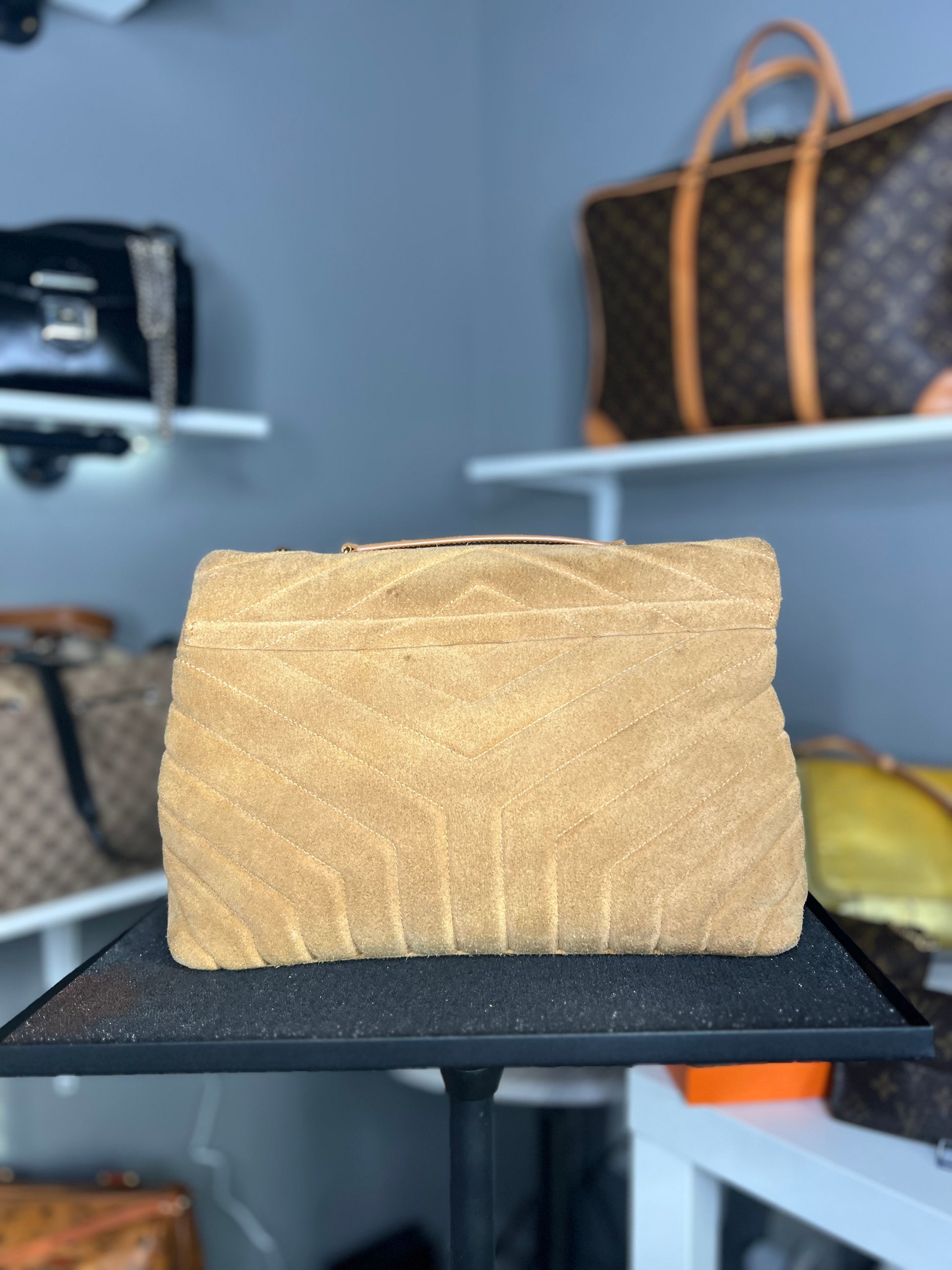 Saint Laurent
Medium Suede Monogram Matelasse LouLou Bag