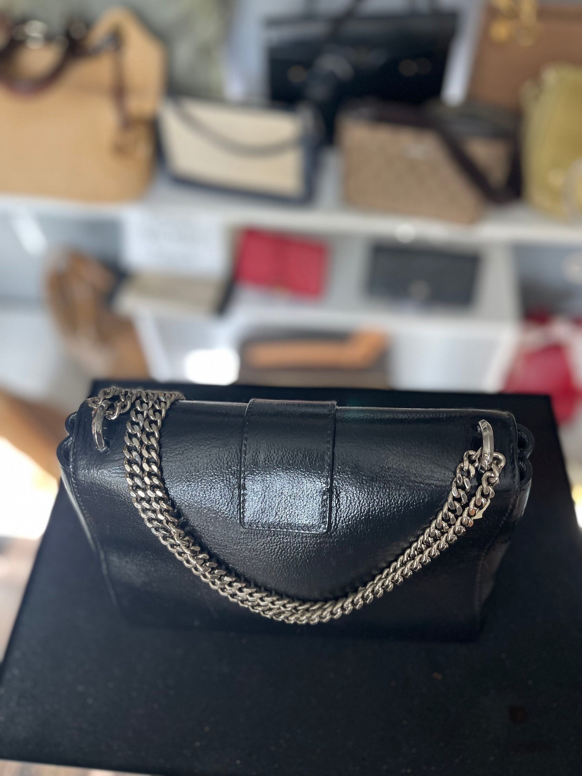 JIMMY CHOO
Marianne leather crossbody Bag