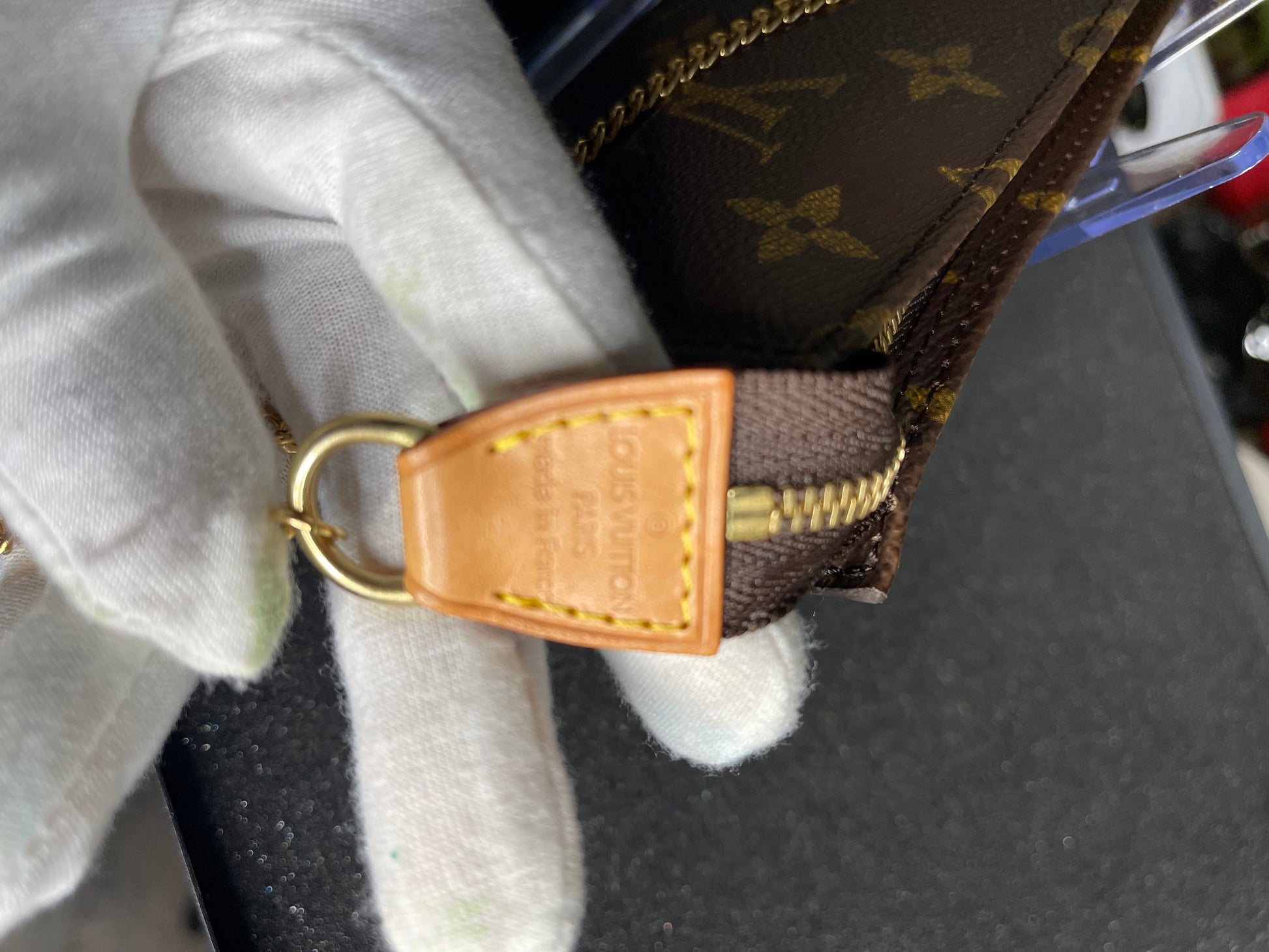 Louis Vuitton Pochette Accessory Pouch Brown Leather/ Crossbody