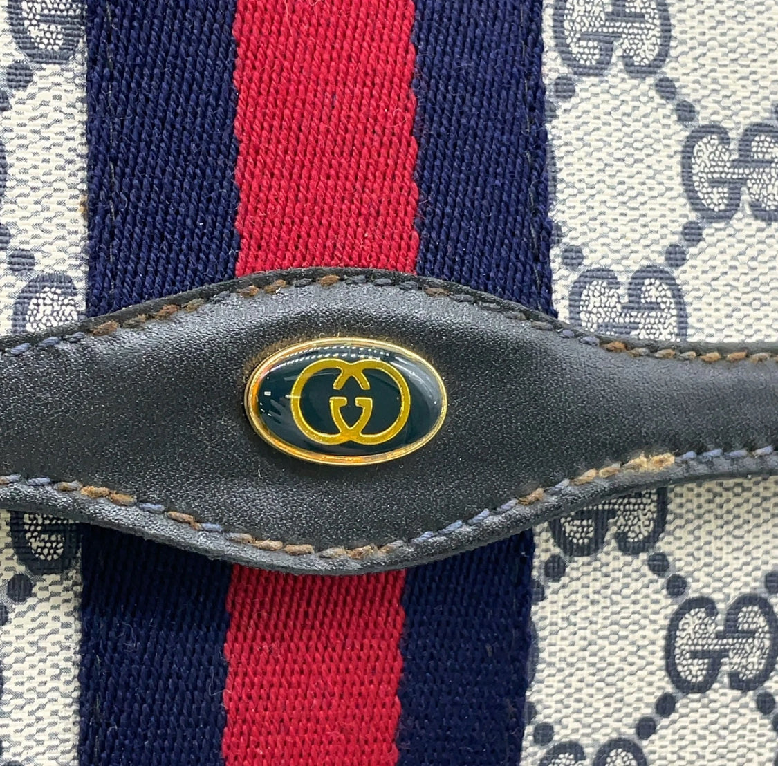 Gucci GG Supreme Sherry Line Clutch Bag Vintage