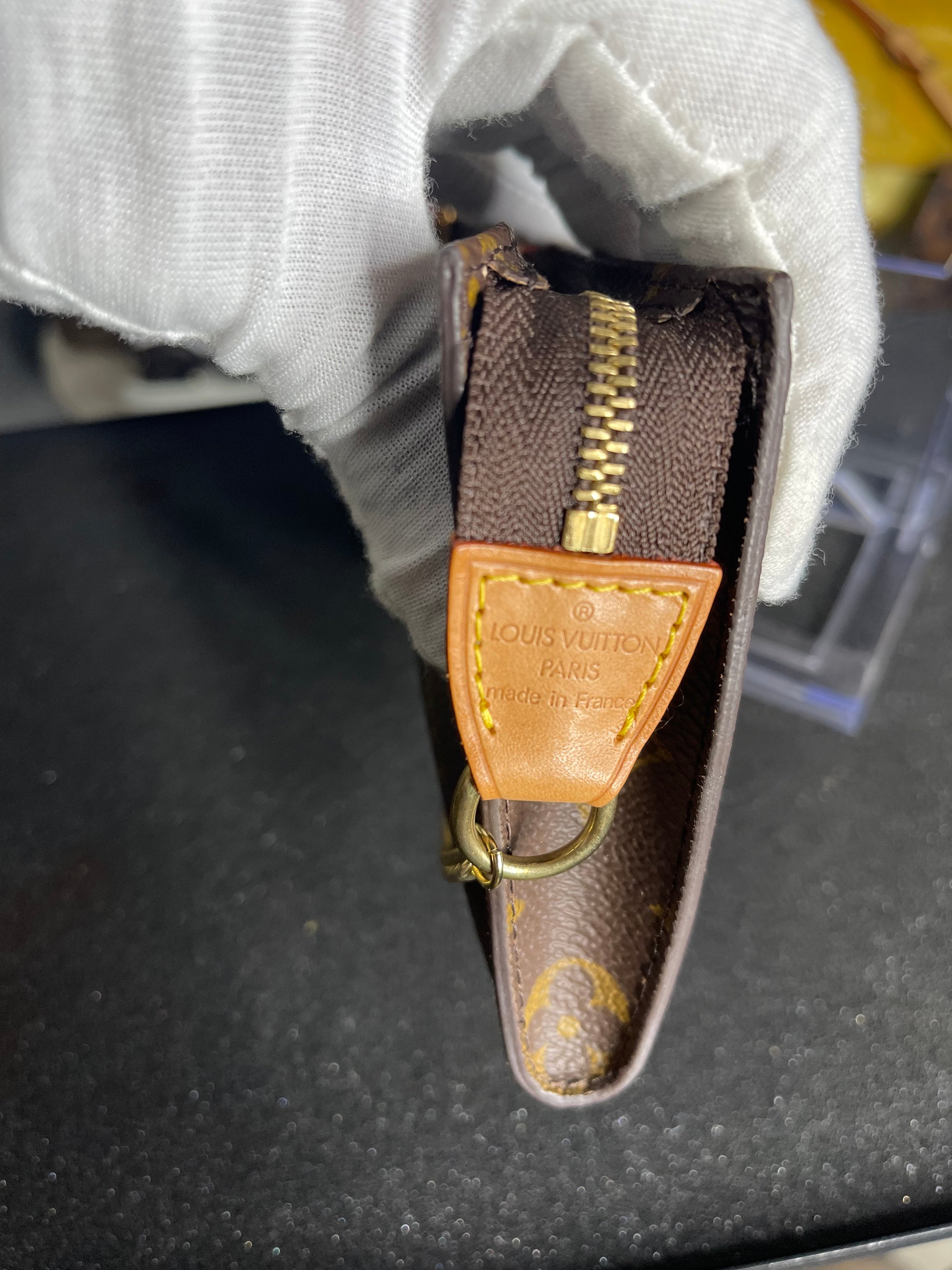 Louis Vuitton Pochette Accessory Pouch Brown Leather/ Crossbody