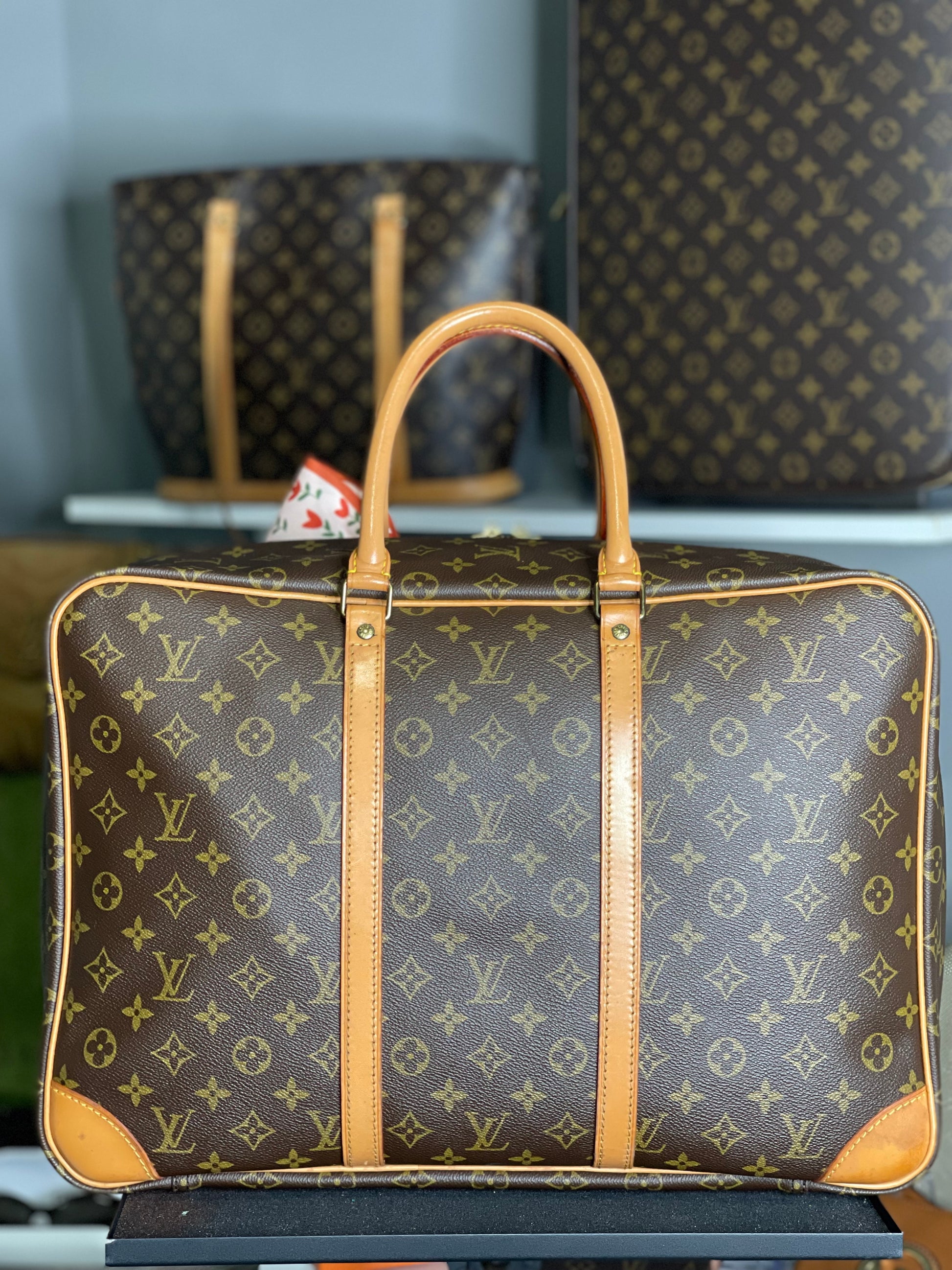 Louis Vuitton LV Hand Bag Sirius 50 Monogram