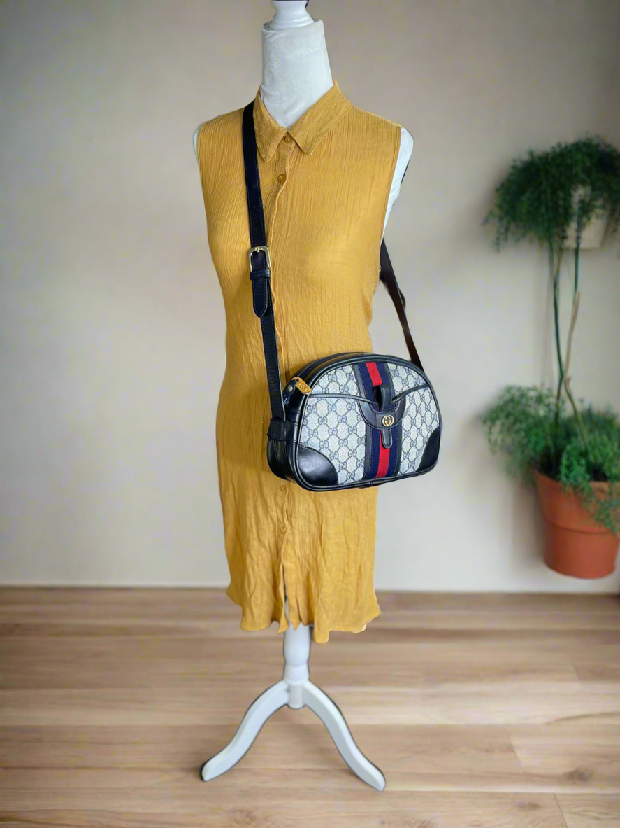 Authentic GUCCI Sherry Line Shoulder Cross Body Bag GG PVC Leather Navy