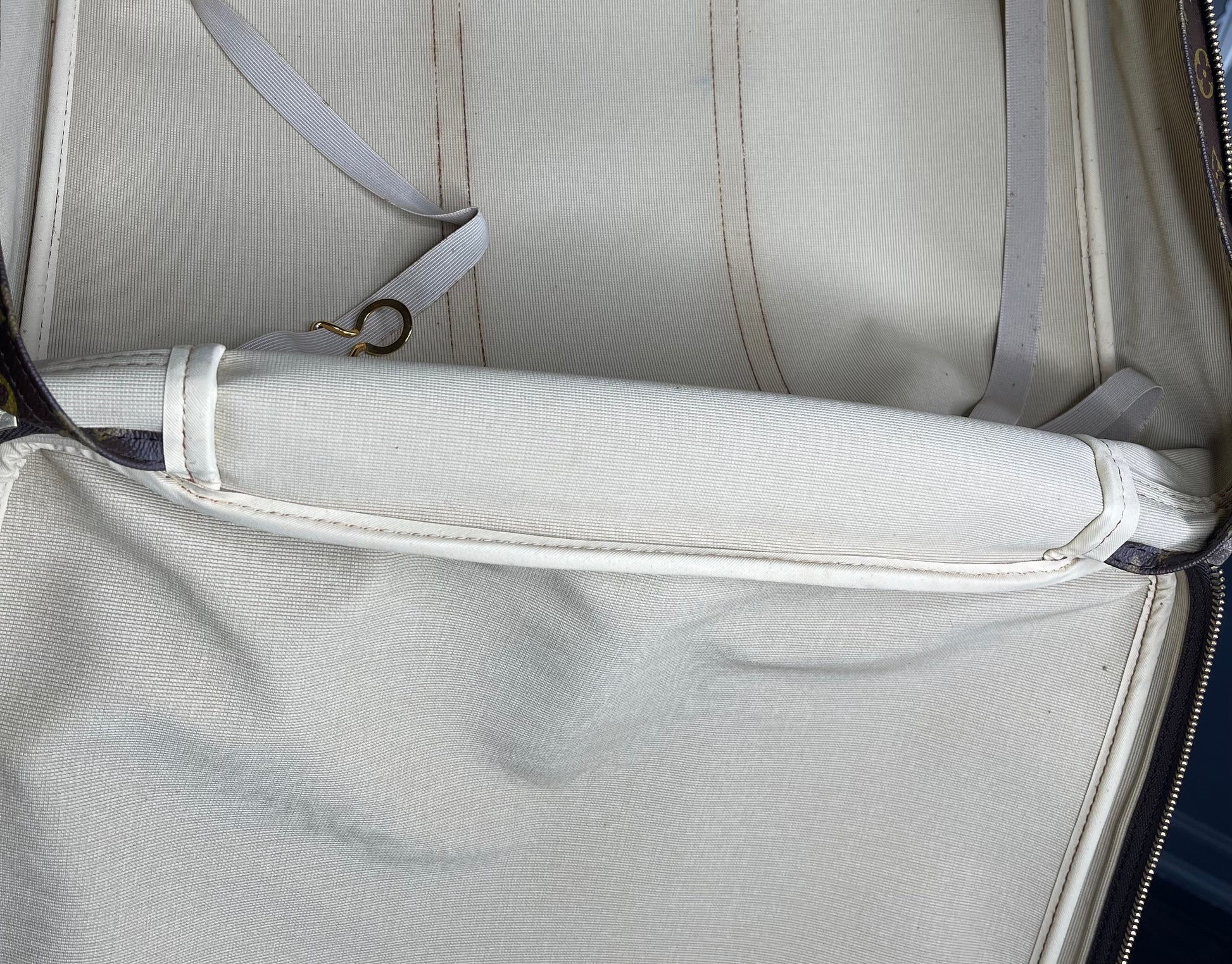 Louis Vuitton LV Hand Bag Sirius 50 Monogram