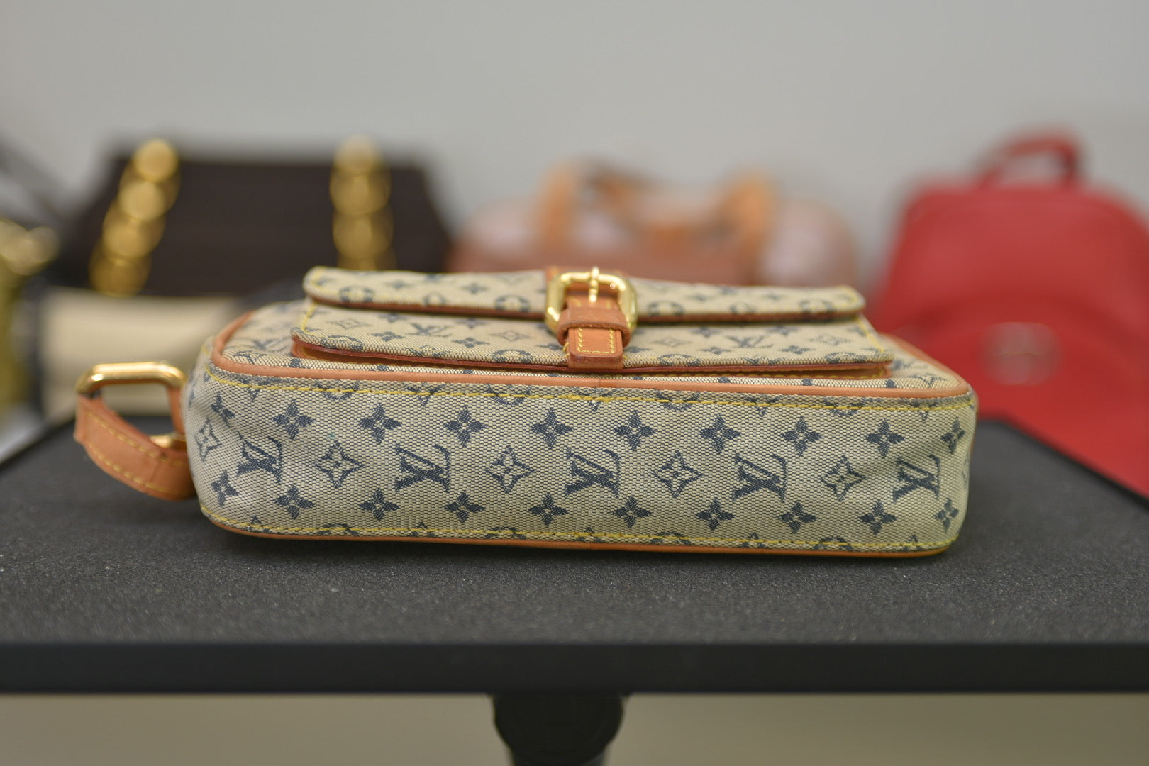 LOUIS VUITTON 
Mini Monogram Juliette Blue