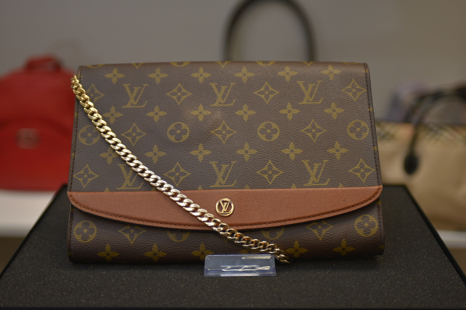 LOUIS VUITTON LV Bordeaux Monogram 2WAY Shoulder Bag Pochette Clutch Bag Brown